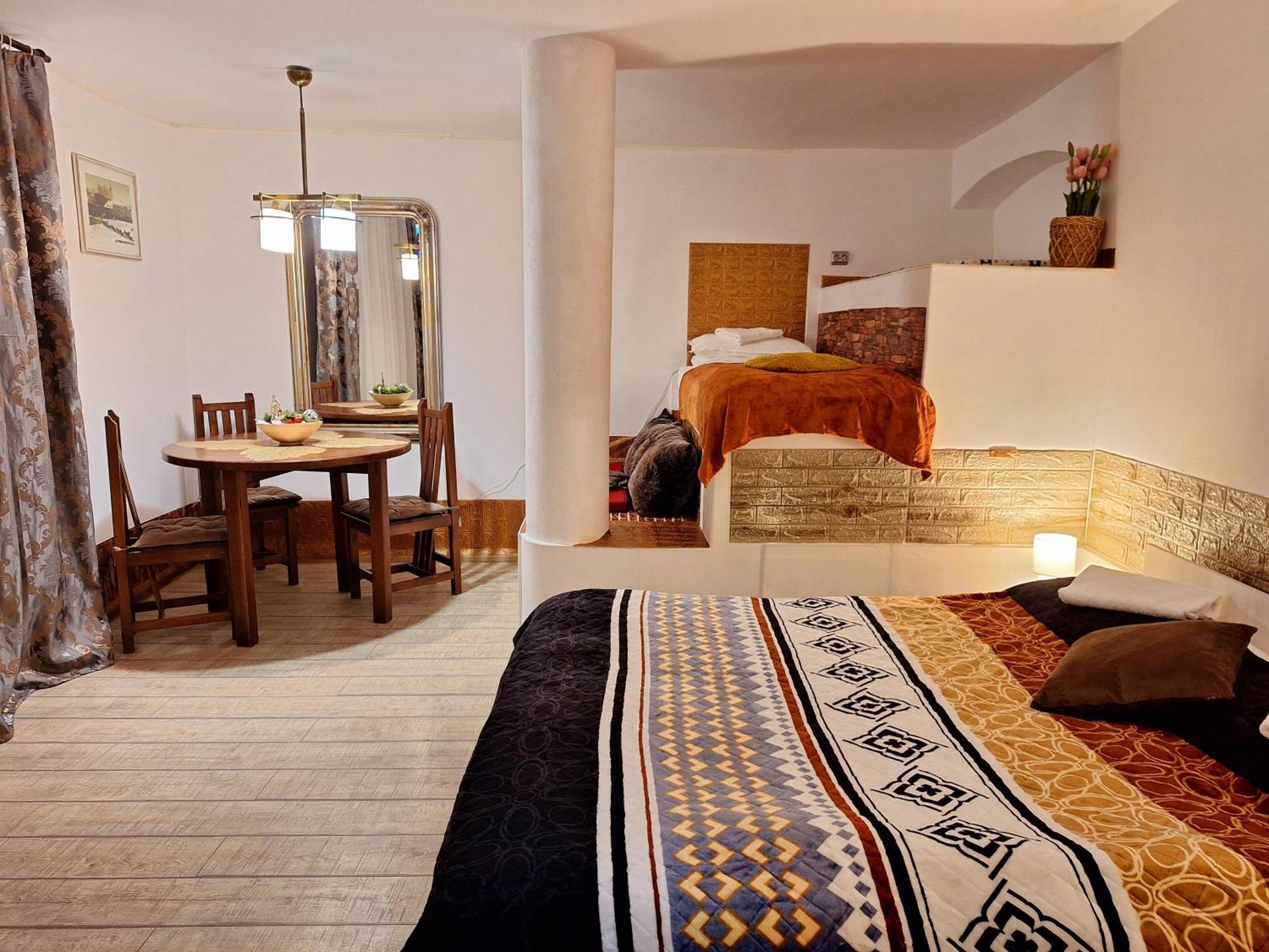 Piata Sfatului Pietonal Apartment Braşov Buitenkant foto